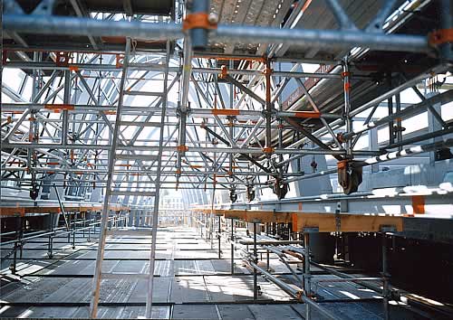 Das Geruest an der Karstadt-Zentrale Karlsruhe